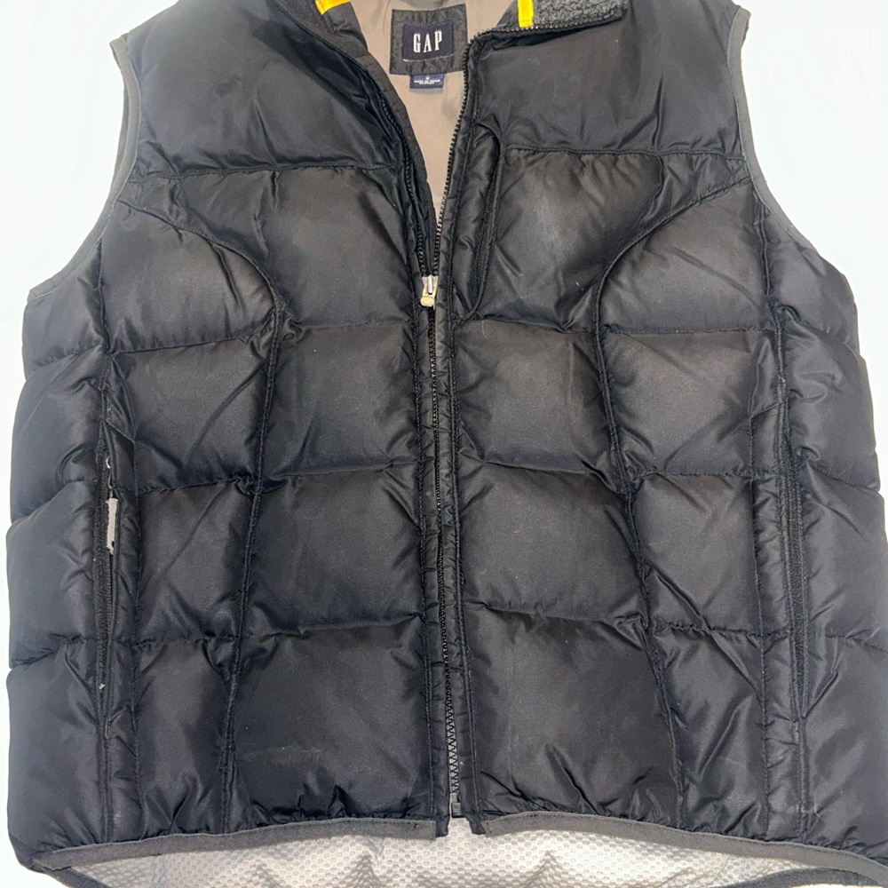 GAP Charcoal and Black Puffer Vest